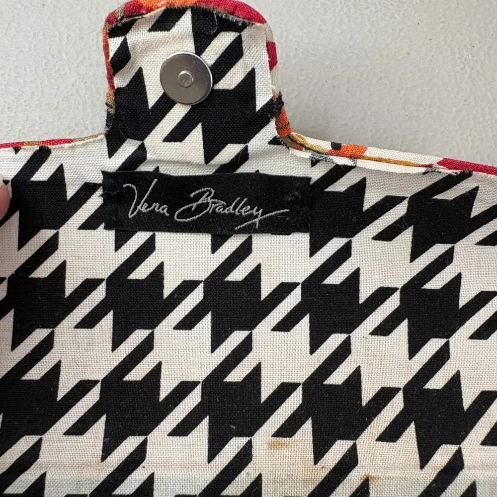 Vera Bradley Folkloric Floral Hard Eyeglass Case Magnetic Houndstooth Lining